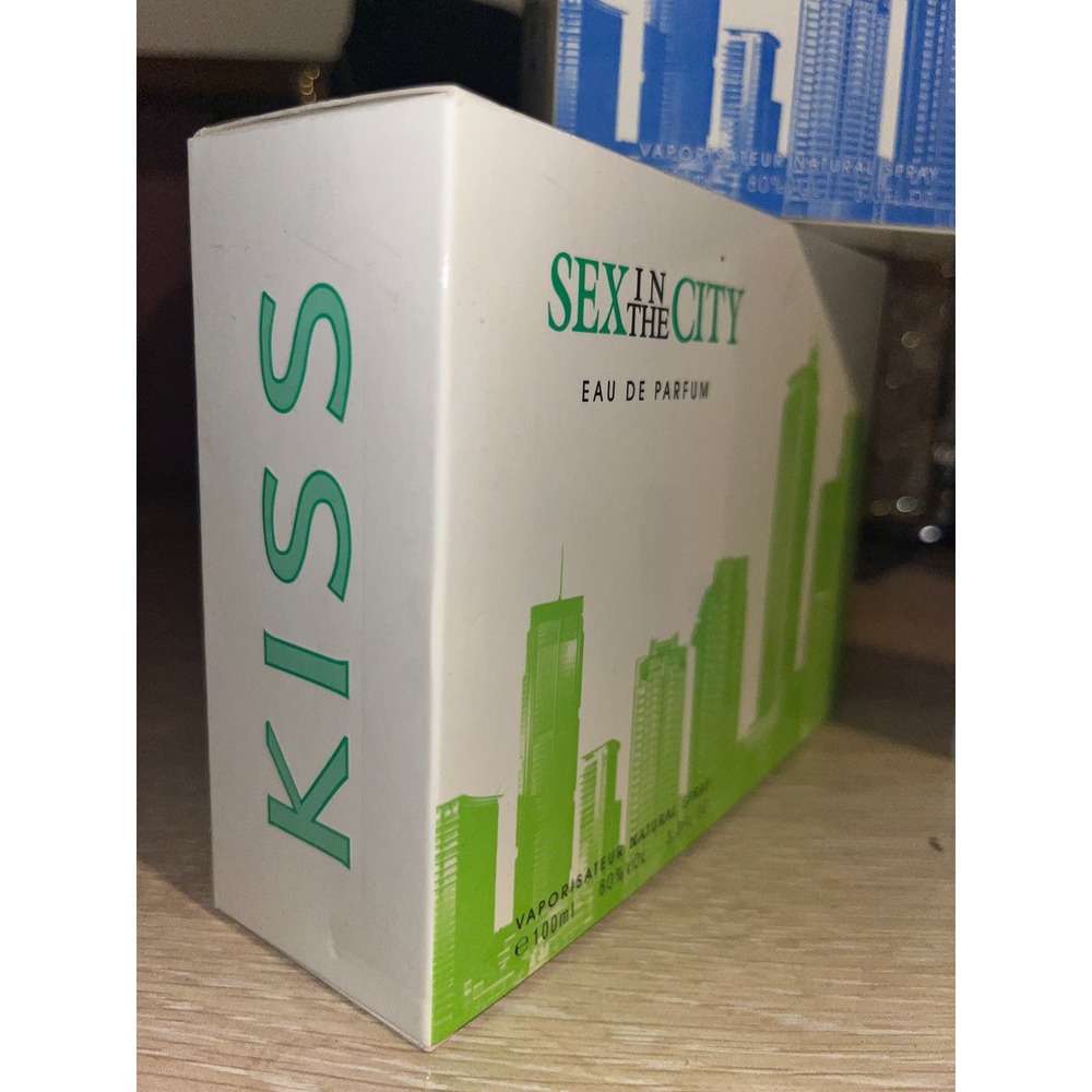Brand New Limited Edition Sex & City Perfume Bundle - Picture 2 of 6